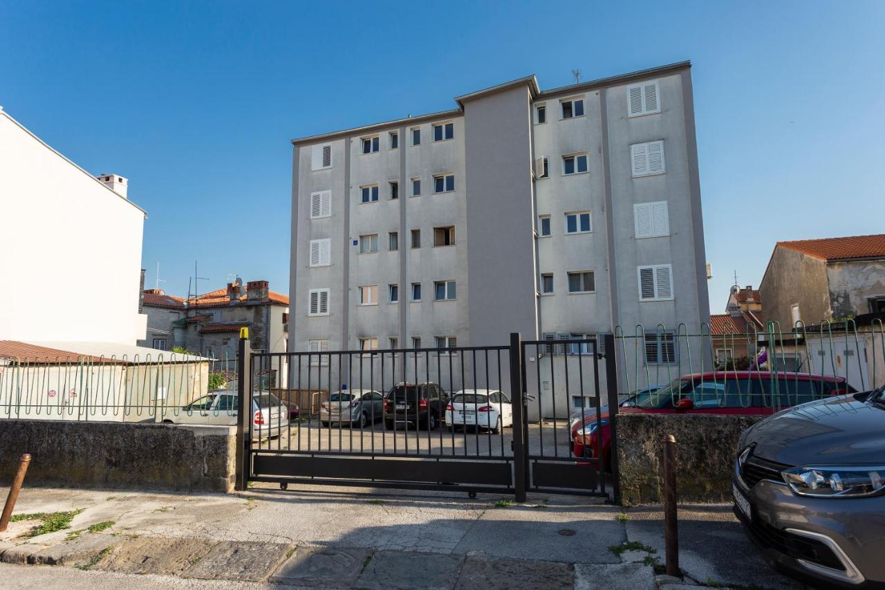 Apartman Izis Centar Pule PUY 외부 사진