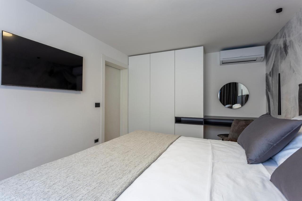 Apartman Izis Centar Pule PUY 외부 사진